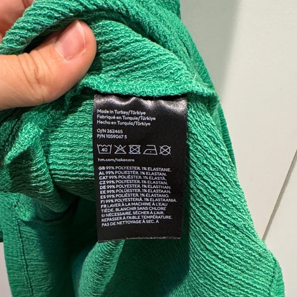 H&M chic green